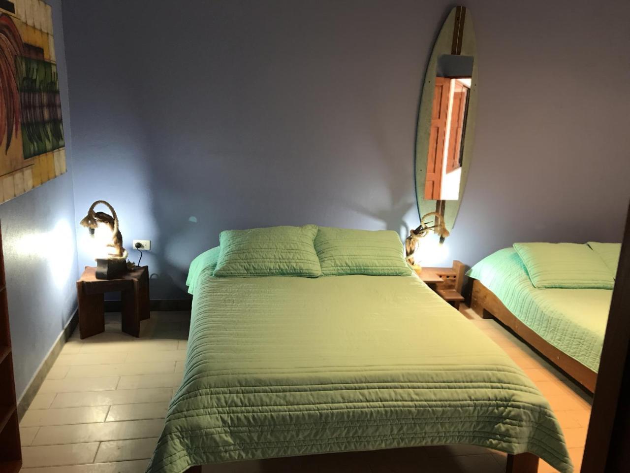 Hotel Vagabondo La Fortuna Bagian luar foto
